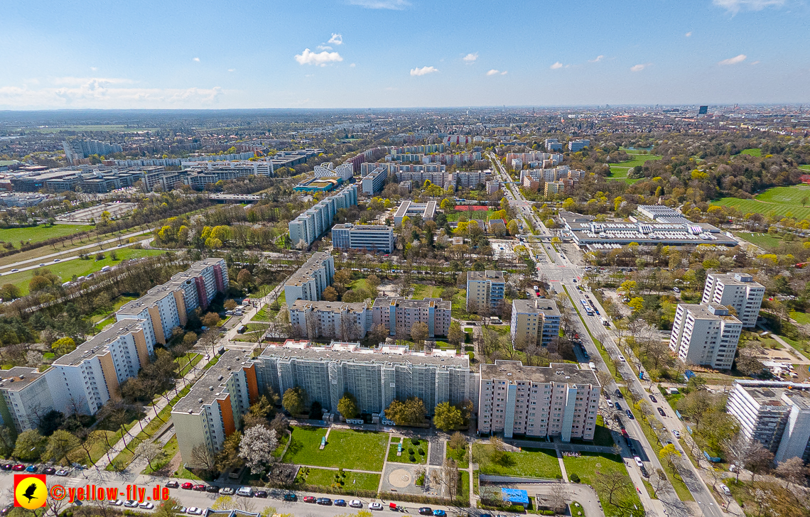 21.04.2023 - Baustelle der Großsanierung Kurt-Eisner-Straße in Neuperlach